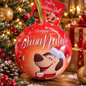 BOLA DE NAVIDAD METÁLICA ROJA CON SNACKS